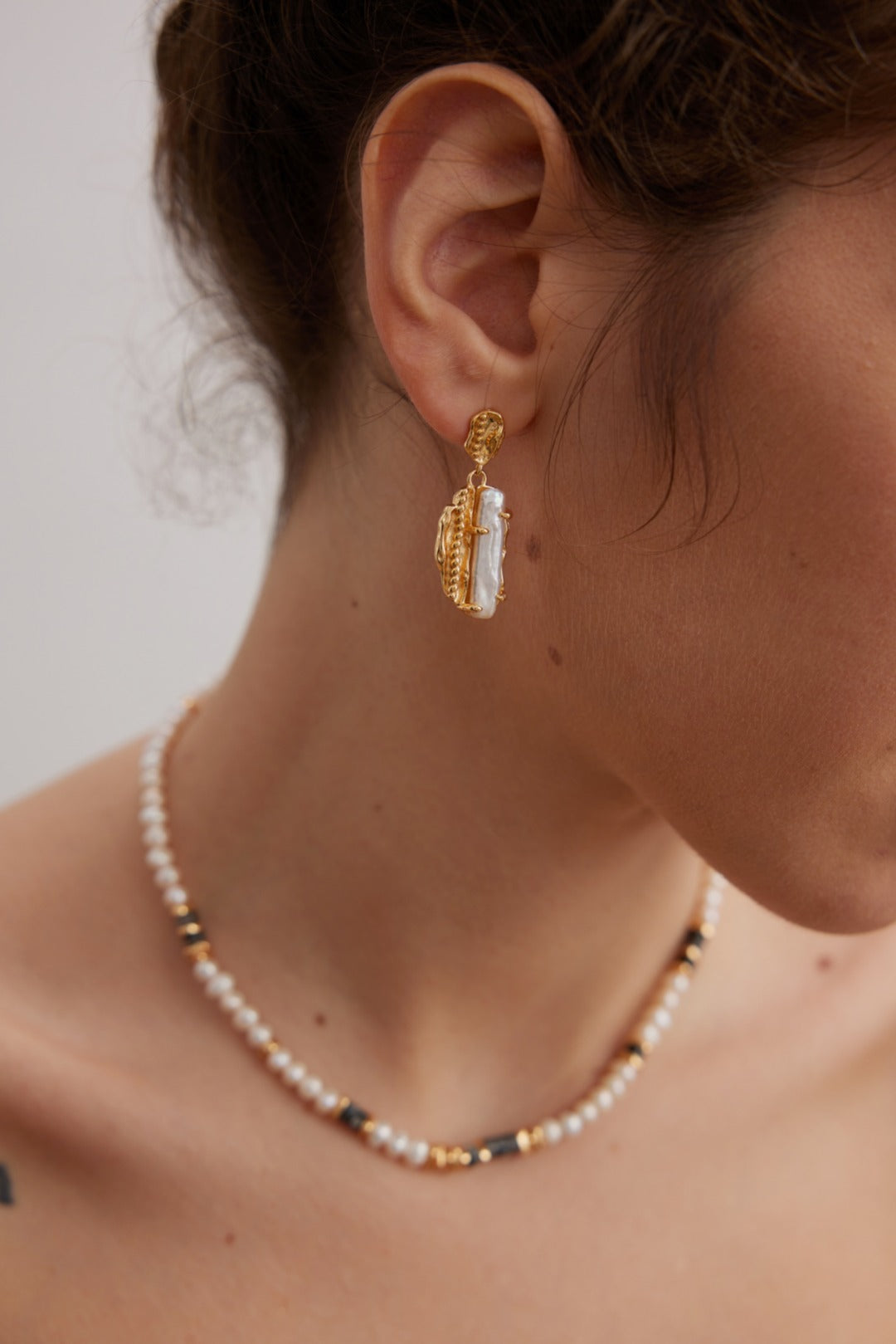 S925 Vintage Gold Baroque Pearl Earrings