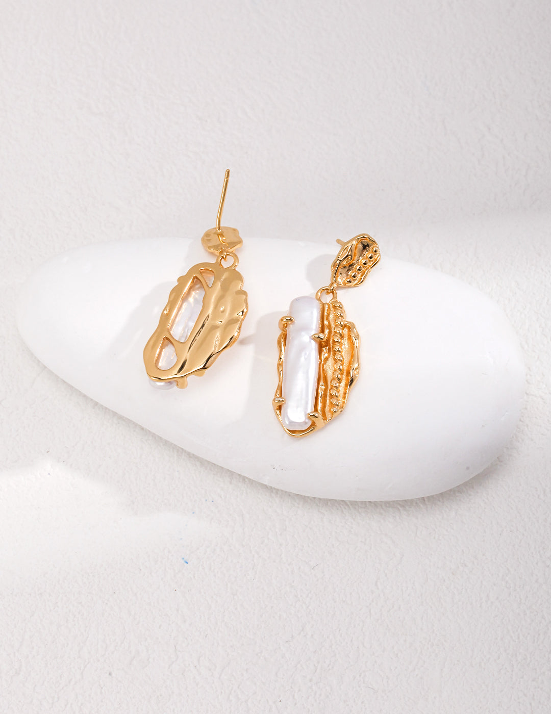 S925 Vintage Gold Baroque Pearl Earrings