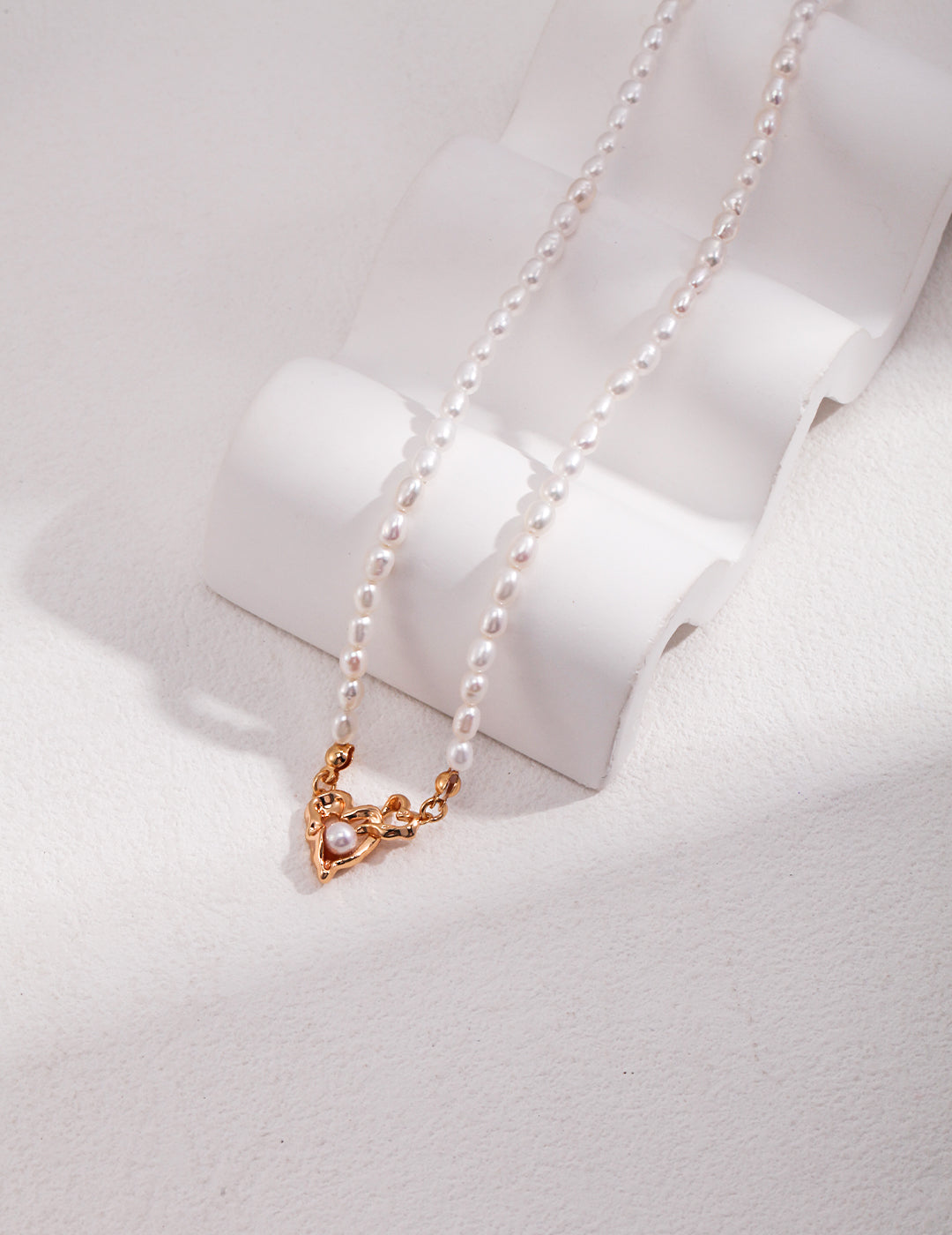 S925 Love Intertwined Pearl Necklace