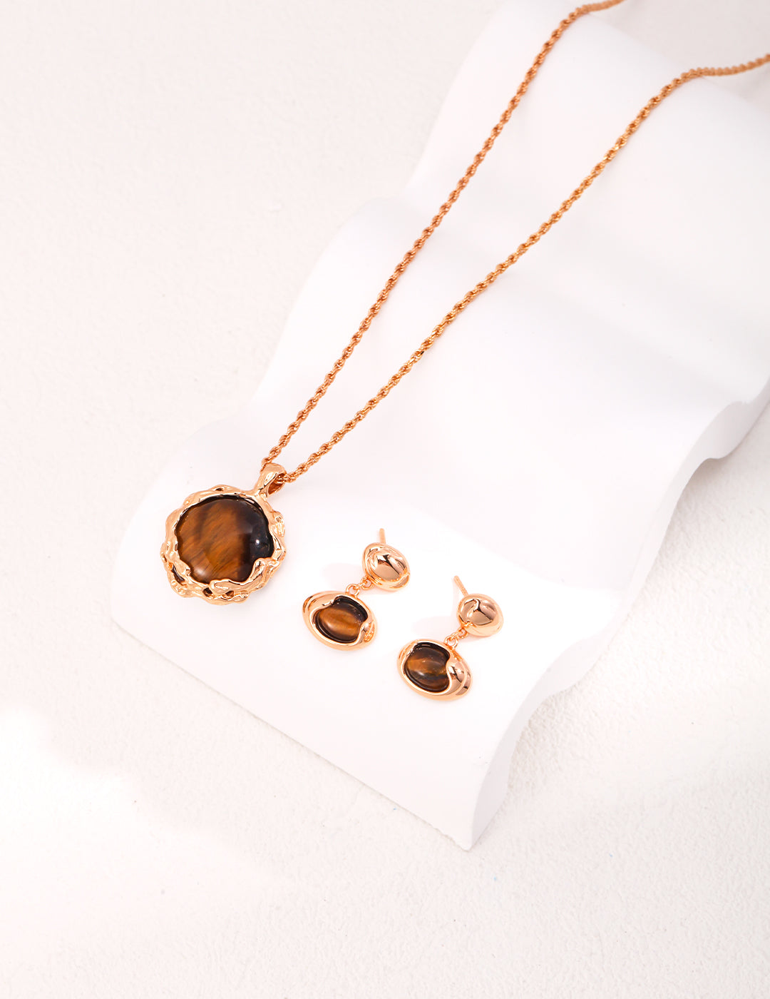S925 Vintage Gold Tiger Eye Stone Necklace