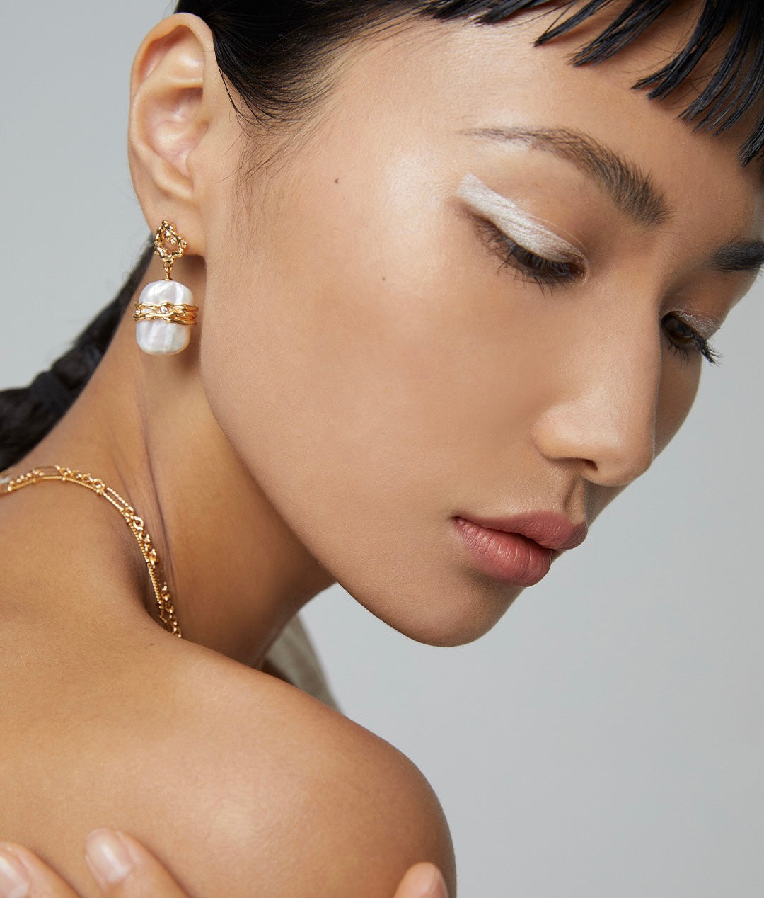 S925 Vintage Gold Baroque Pearl Earrings