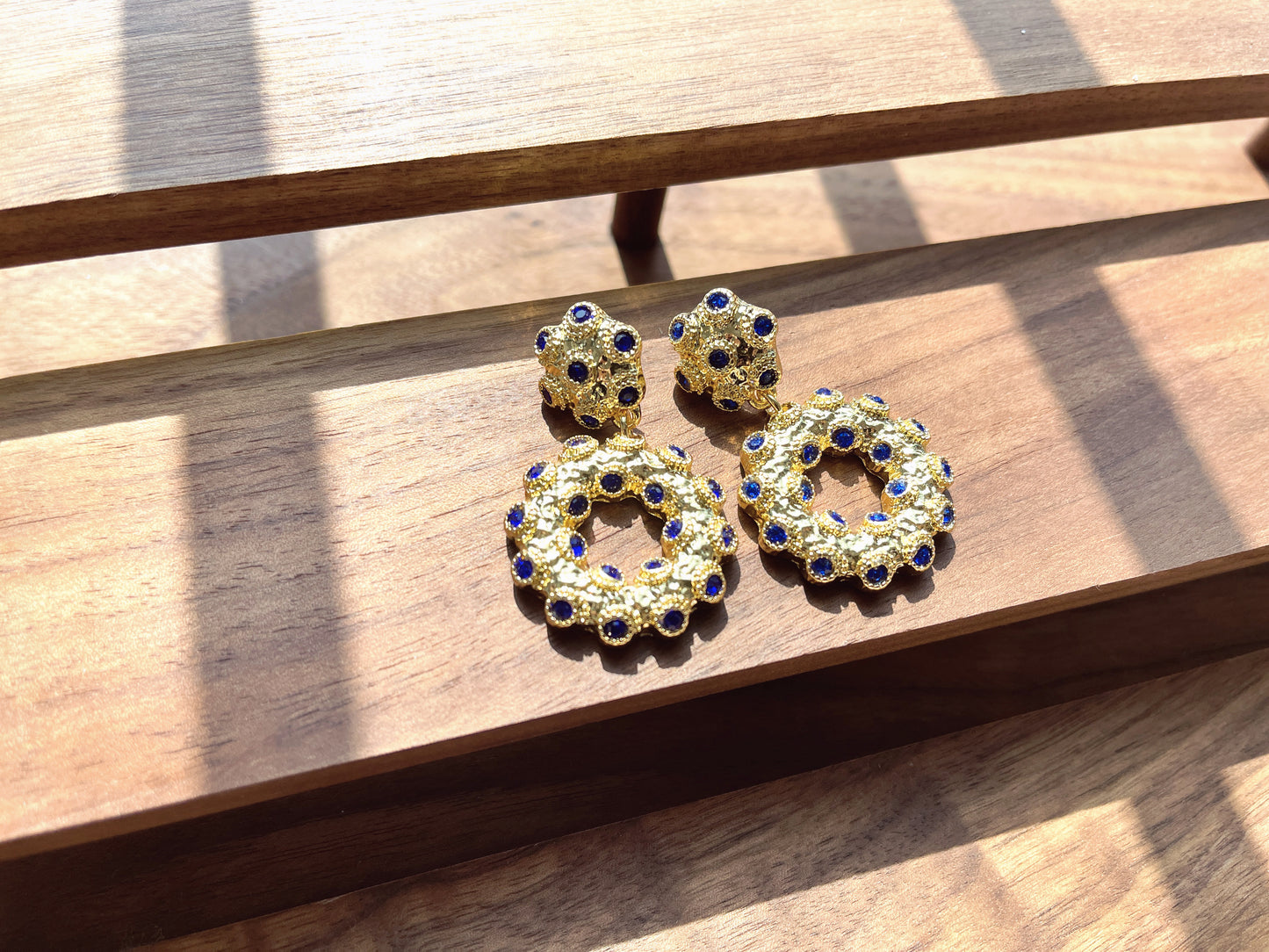 S925 Vintage Gold Rhinestone Hoop Pendant Earrings