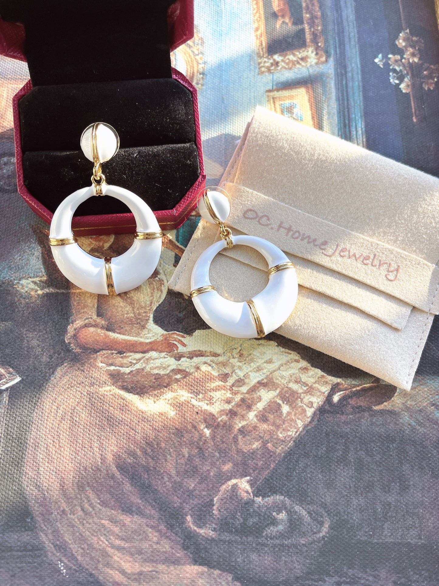 S925 Vintage White Drop Glaze Round Earrings