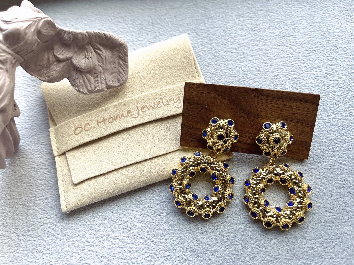 S925 Vintage Gold Rhinestone Hoop Pendant Earrings
