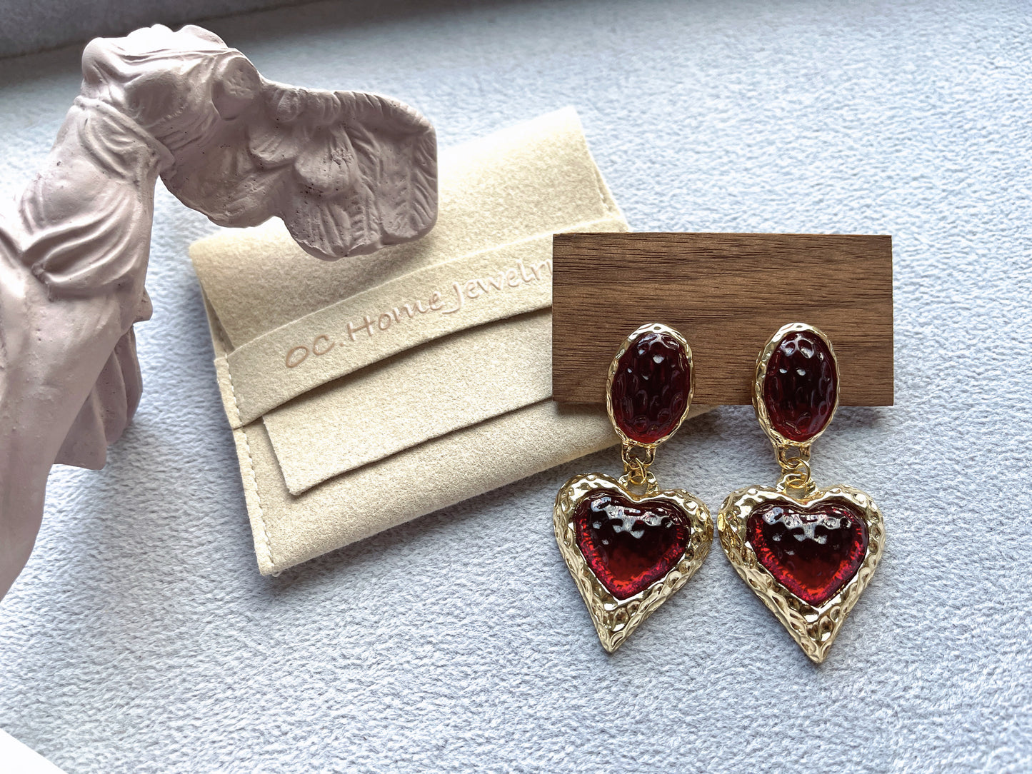 S925 Vintage Love in Strawberry Texture Earrings