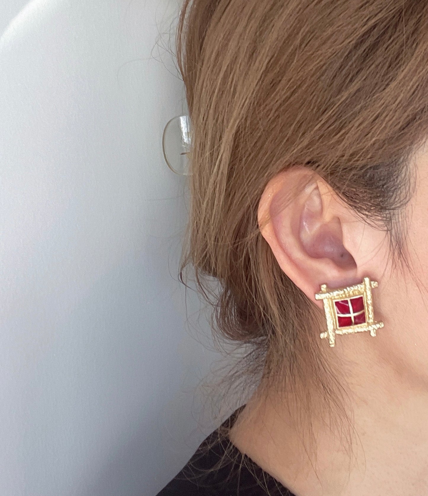 Vintage Gold Drop Glaze Square Clip Earrings