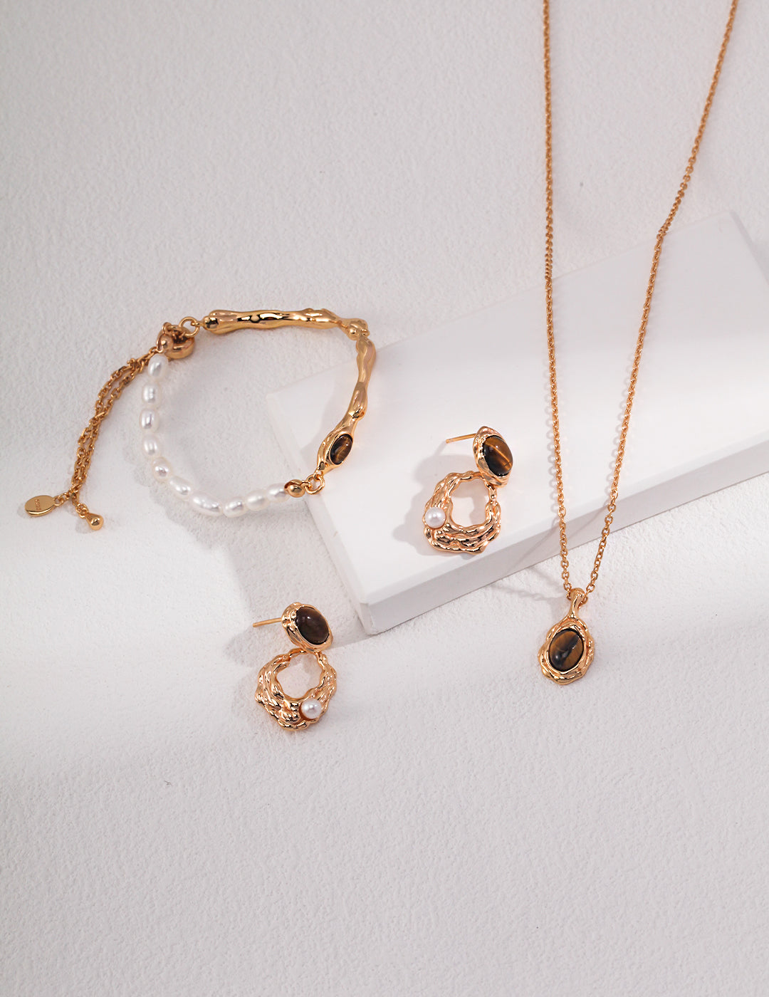 S925 Vintage gold Tiger Eye Stone Pearl Bracelet